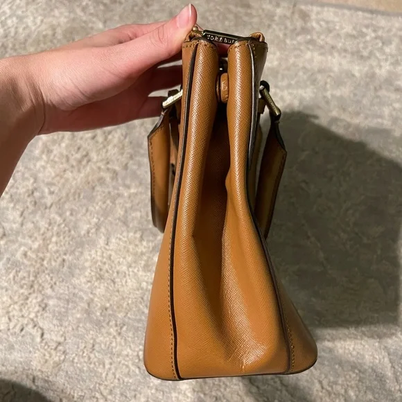 Tory Burch Robinson - Picture 4 of 6